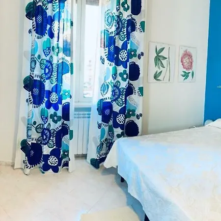 Mary Louise * 罗马